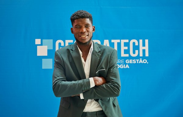 Comment savoir si mon téléphone est sur écoute : les signes à ne pas ignorer